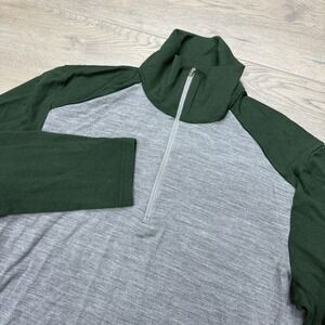 Icebreaker Merino 260 1/4 Zip Two Tone Men's Sz M Holes Outdoor